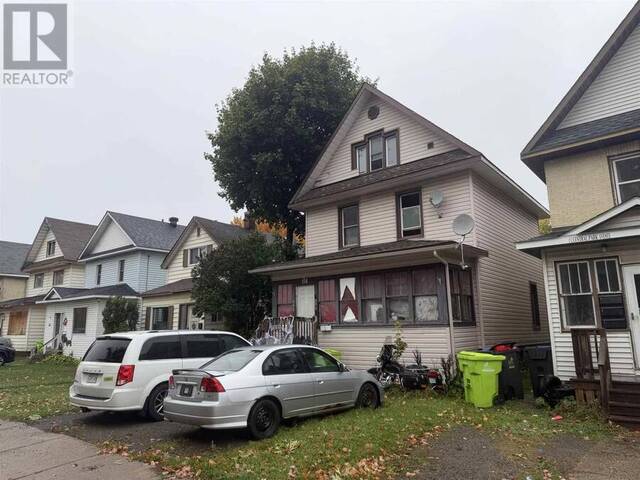 156 Central PK Sault Ste. Marie Ontario, P6A 1K6 - 4 Bedrooms Home For Sale