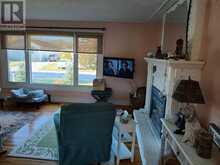 29 Blackwell RD | Elliot Lake Ontario | Slide Image Four