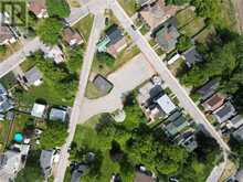 12 LANARK STREET | Smiths Falls Ontario | Slide Image Three