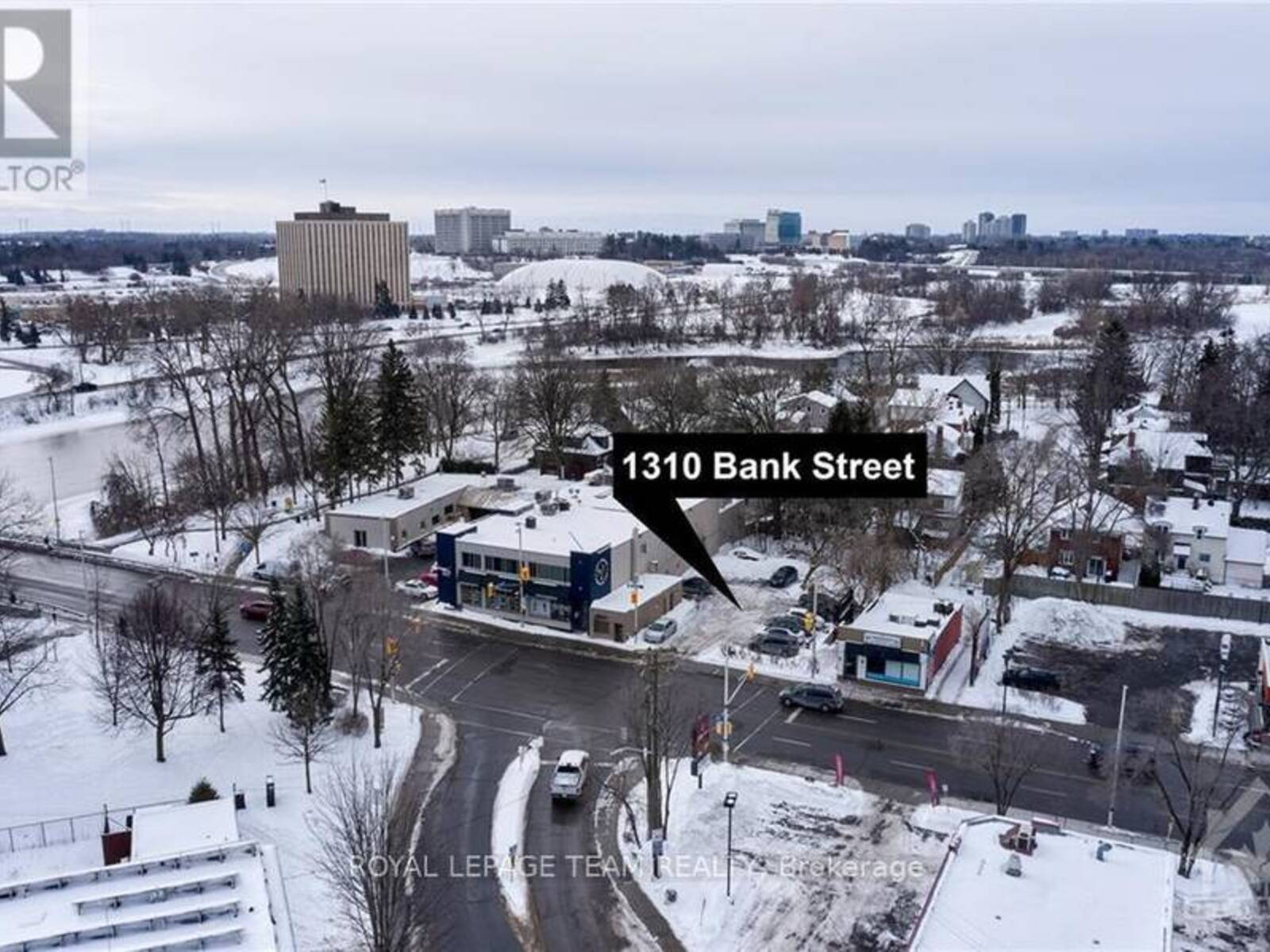 1310 BANK STREET, Ottawa, Ontario K1S 3Y4