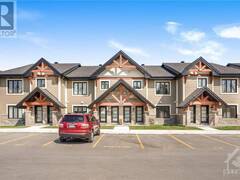 310 MONTEE OUTAOUAIS STREET UNIT#206 Rockland Ontario, K4K 1K7