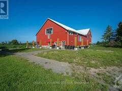 9261 33 Greater Napanee Ontario, K0H 1G0