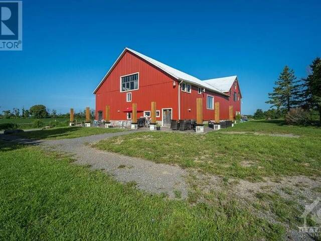 9261 33 HIGHWAY Napanee Ontario, K0H 1G0