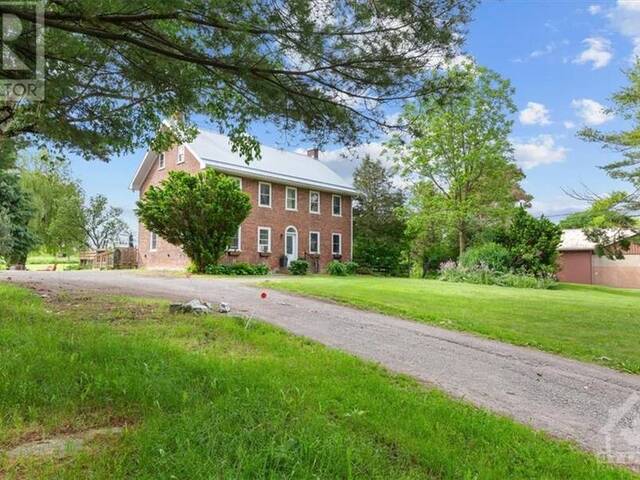 1493 COUNTY ROAD 2 ROAD Mallorytown Ontario, K0E 1R0