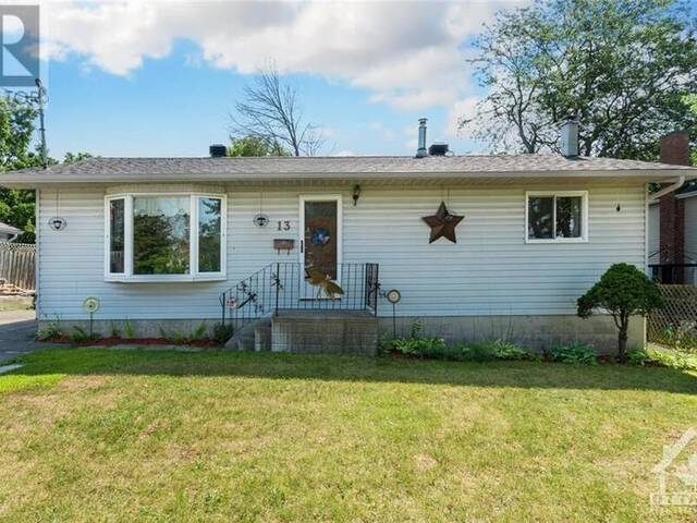 13 JONES STREET Smiths Falls Ontario, K7A 3L4