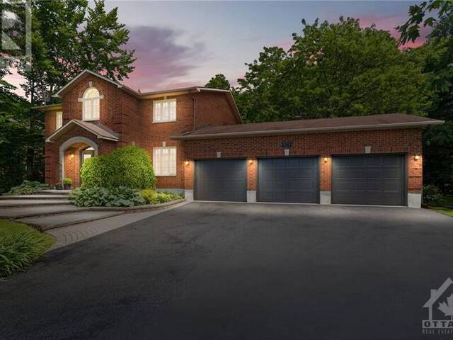 5587 PETTAPIECE CRESCENT Manotick Ontario, K4M 1C5