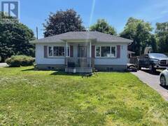 41 FIFTH STREET Morrisburg Ontario, K0C 1X0