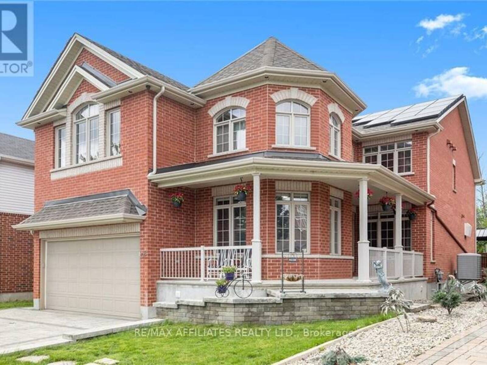 58 GRENWICH CIRCLE, Ottawa, Ontario K2C 4G1