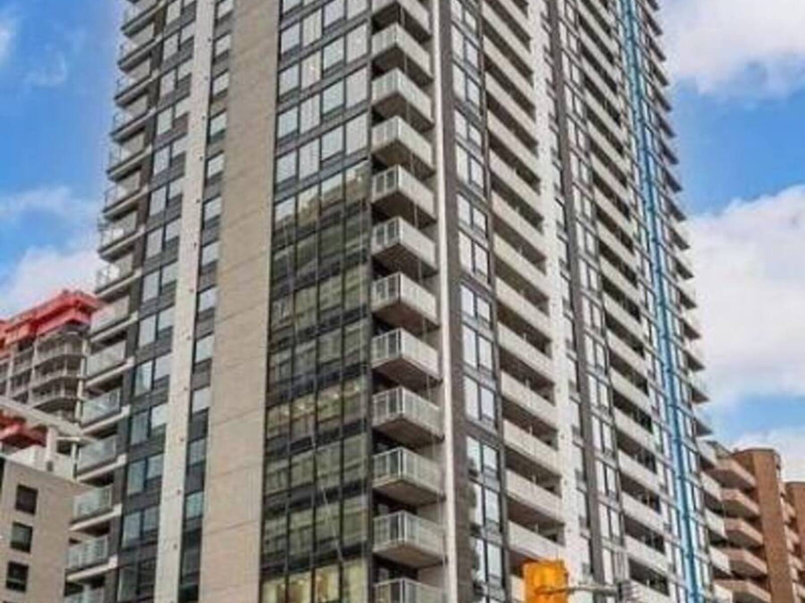 340 QUEEN STREET UNIT#2407, Ottawa, Ontario K1R 0G1