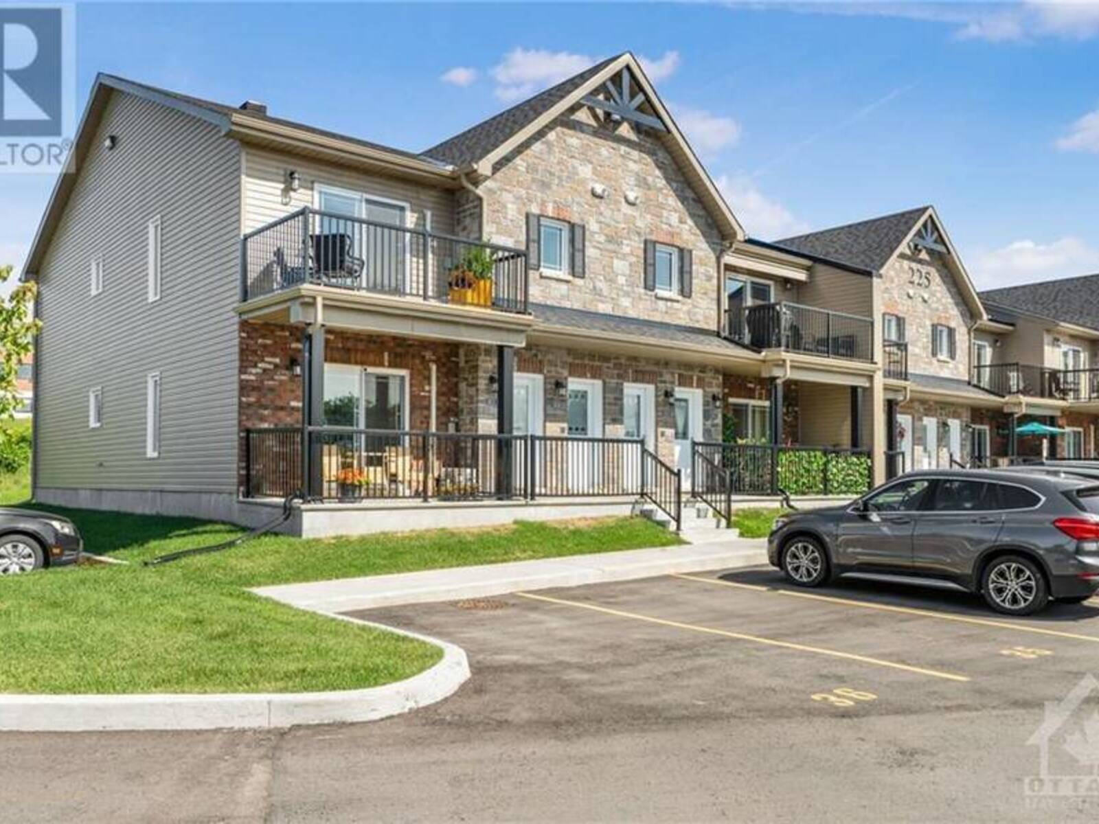 225 SPENCE AVENUE UNIT#202, Hawkesbury, Ontario K6A 0B5