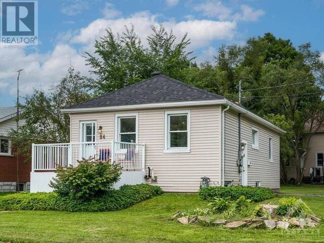 84 ABEL STREET Smiths Falls Ontario, K7A 4M7