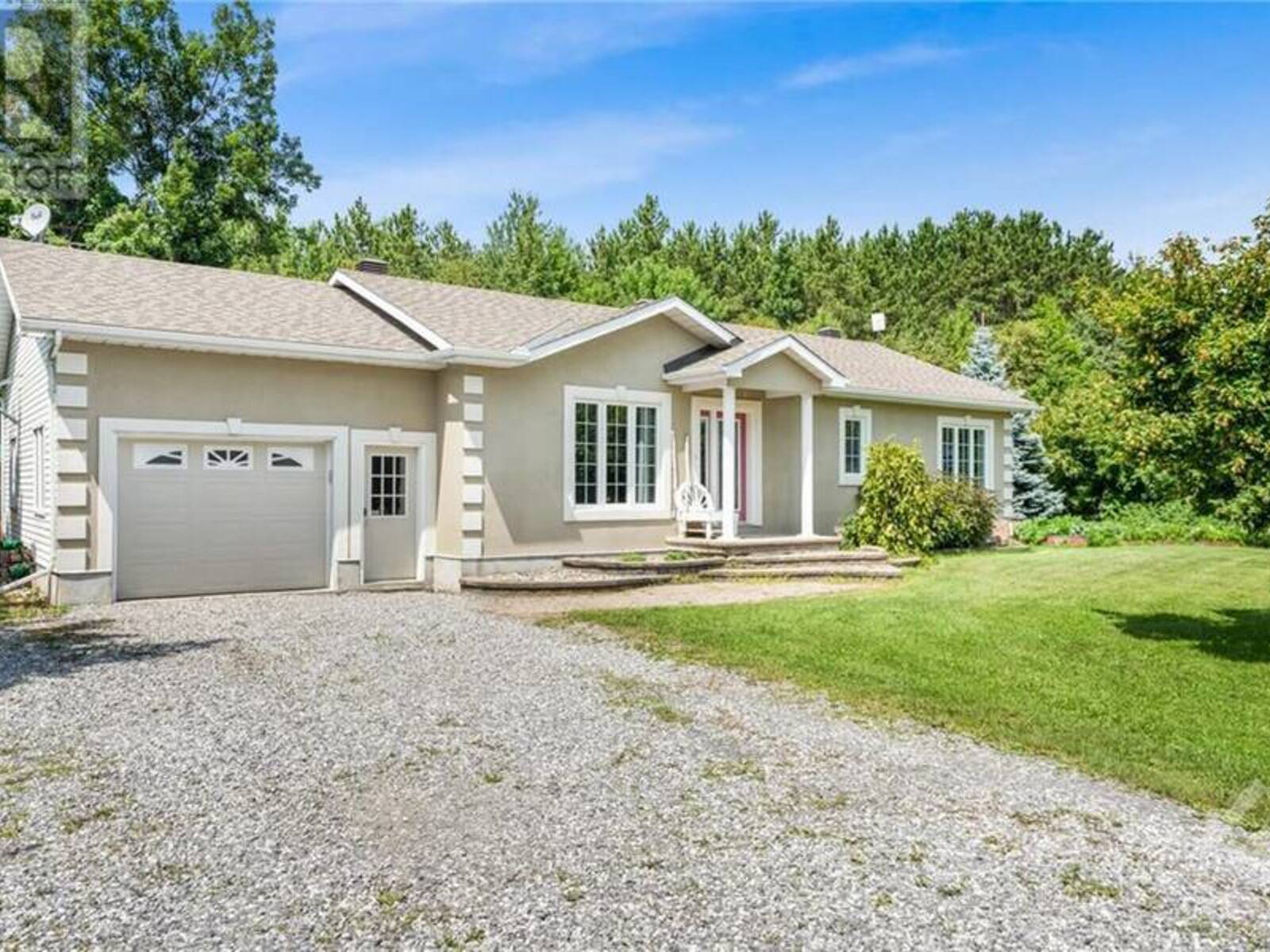 1834 SARRAZIN STREET, Plantagenet, Ontario K0B 1L0