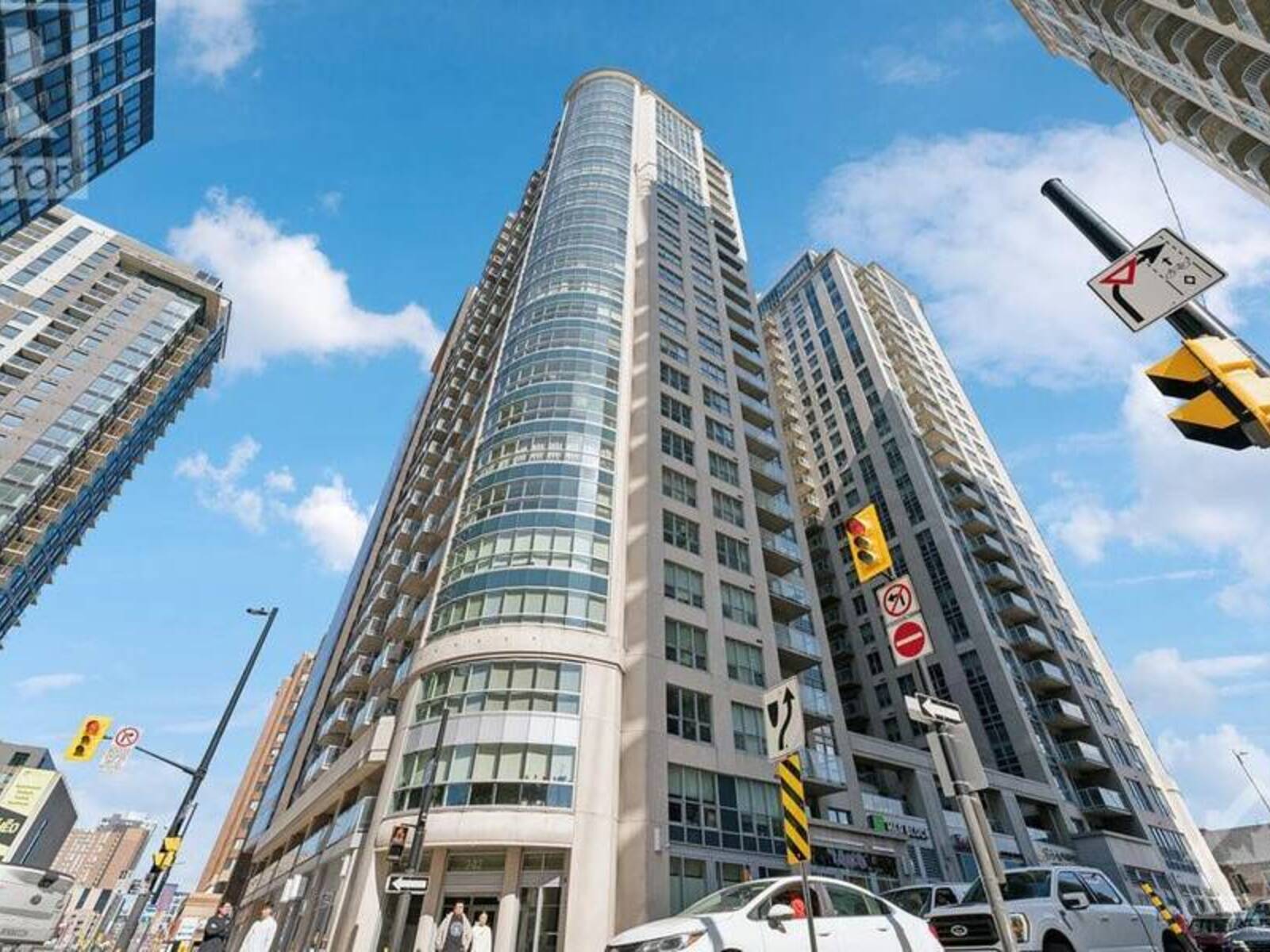 242 RIDEAU STREET UNIT#2106, Ottawa, Ontario K1N 0B7