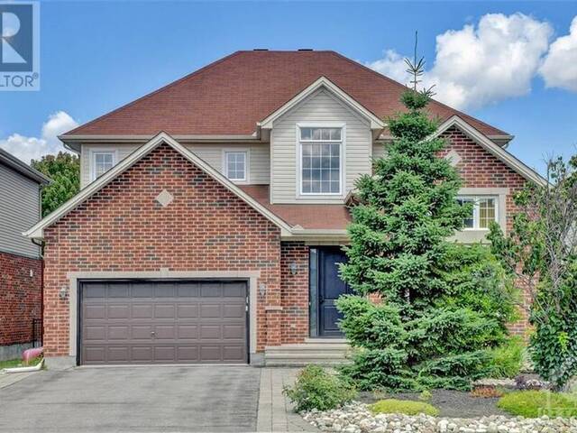 135 RIVERSEDGE CRESCENT Ottawa Ontario, K1V 0Z8