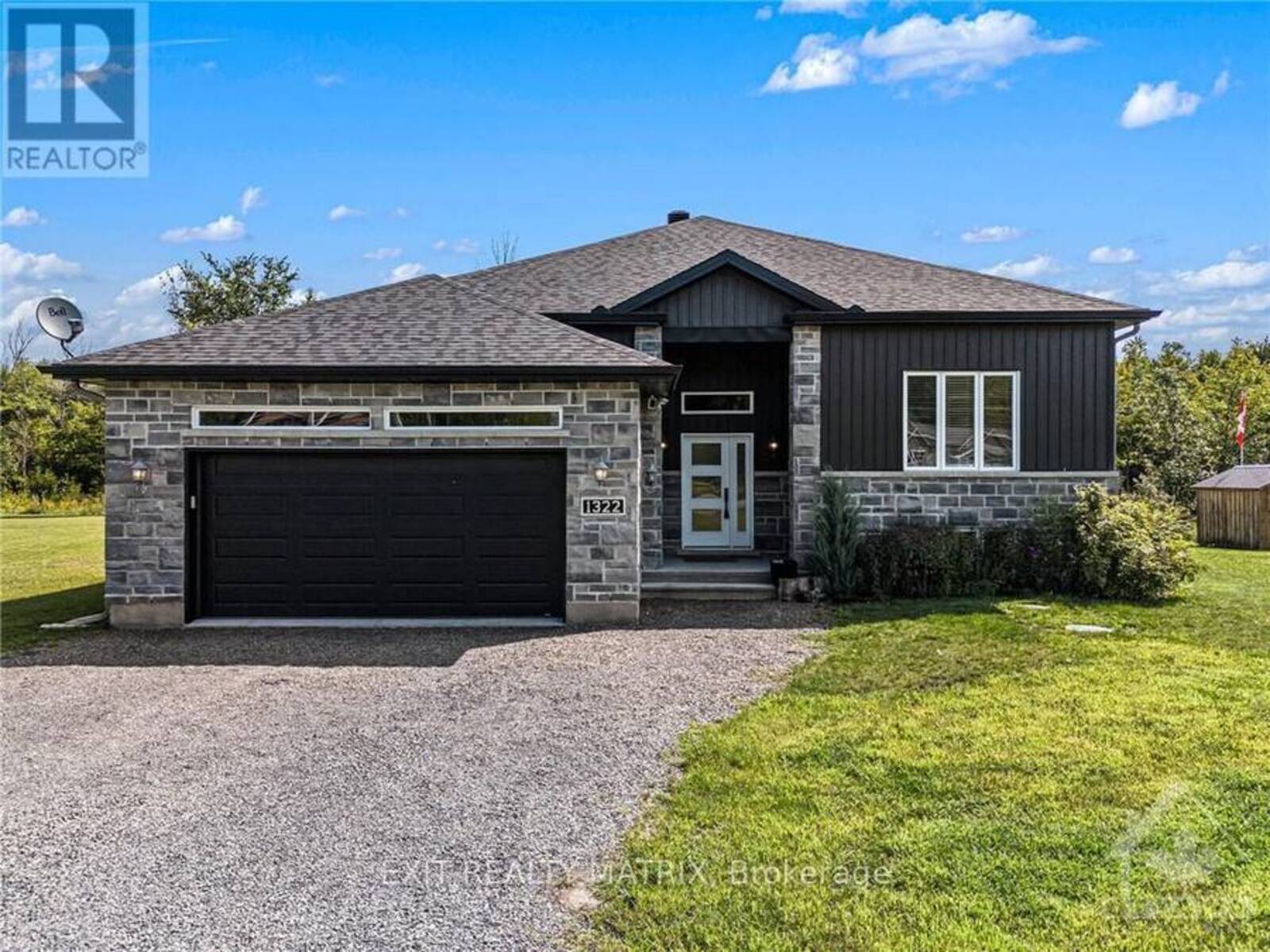 1322 COUNTRY LANE, North Dundas, Ontario K0C 2K0