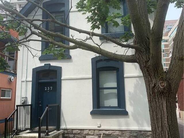 237 NEPEAN STREET Ottawa Ontario, K2P 0B7