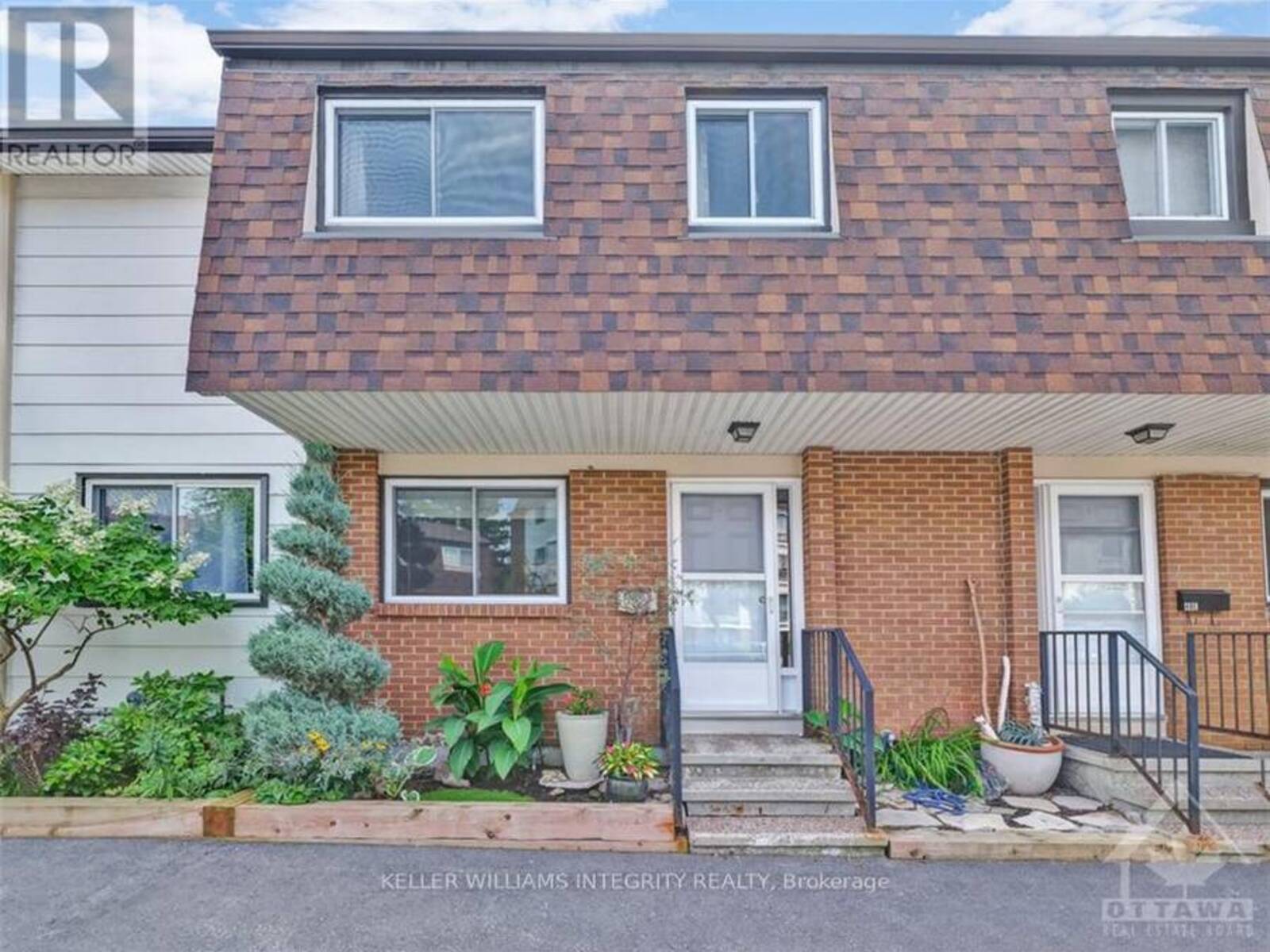 D - 48 SUMAC STREET, Ottawa, Ontario K1J 6P7