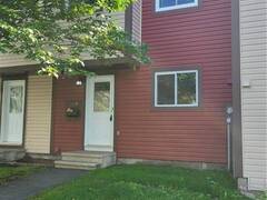 249 TEAL CRESCENT Ottawa Ontario, K1E 2C3