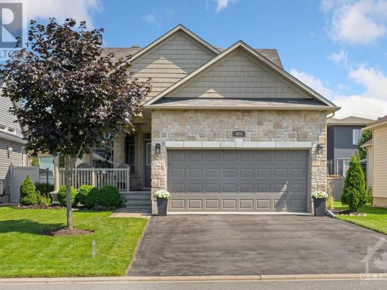 821 PLATINUM STREET, Rockland, Ontario K4K 0J2