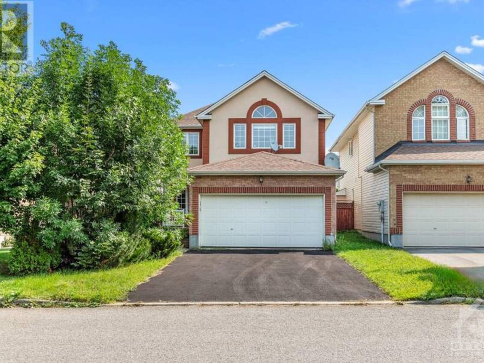 14 CRAIGHALL CIRCLE, Ottawa, Ontario K1T 4B4