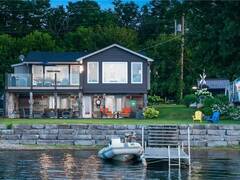 614 LAKE STREET Braeside Ontario, K7V 3Z8