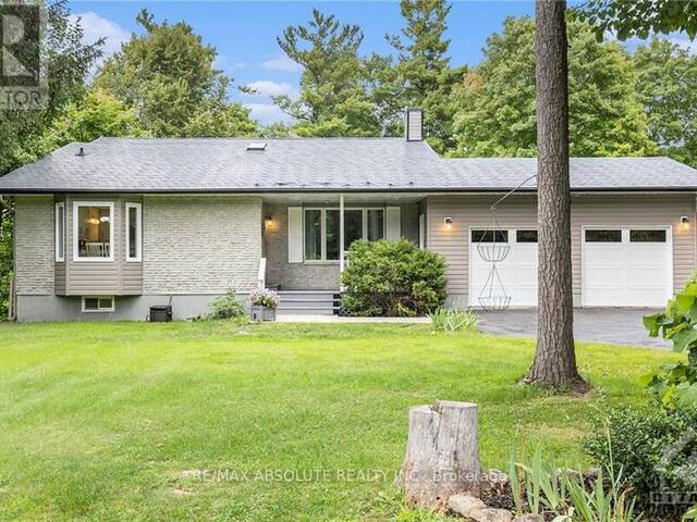 10 WOODLAND DRIVE McNab/Braeside Ontario, K0A 1G0