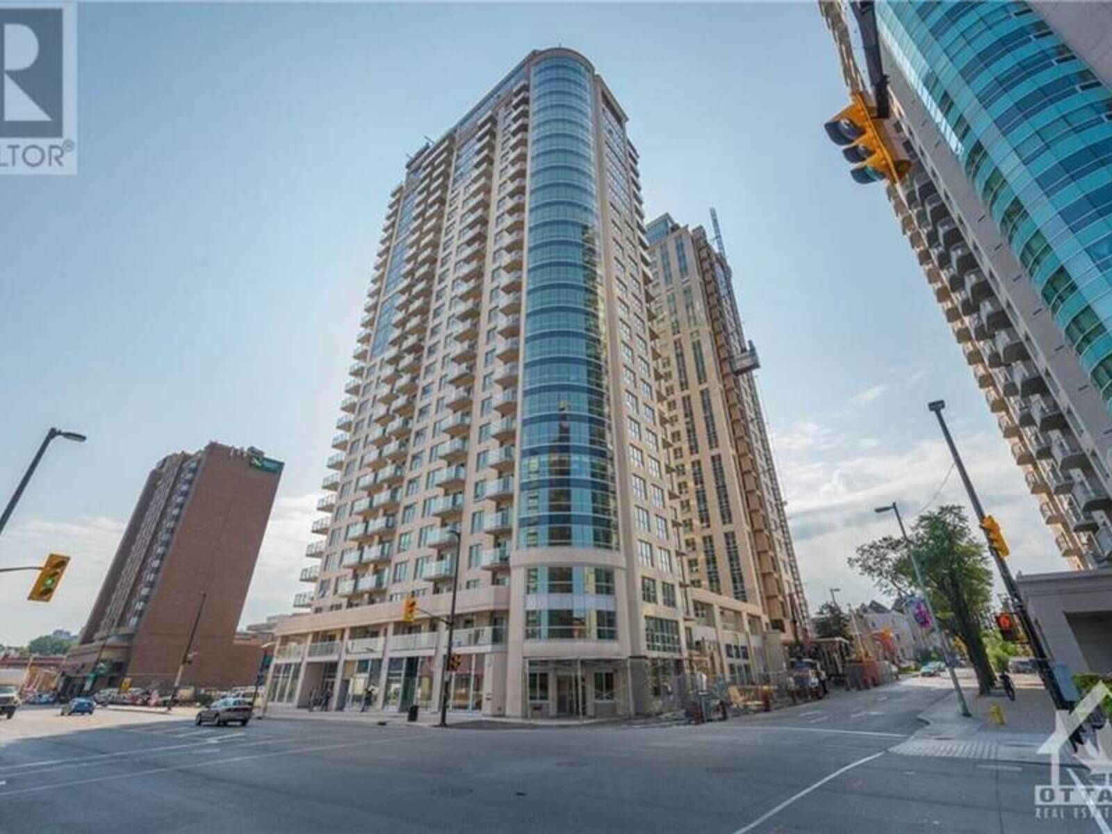 242 RIDEAU STREET UNIT#801, Ottawa, Ontario K1N 0B7