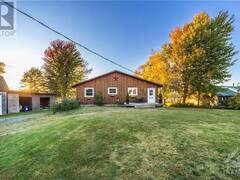 70 CORKTOWN LANE Merrickville Ontario, K0G 1N0