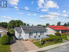 3900 CHAMPLAIN ROAD Bourget Ontario, K0A 1E0