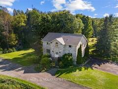 2062 GREYS CREEK ROAD Ottawa Ontario, K4P 1H7