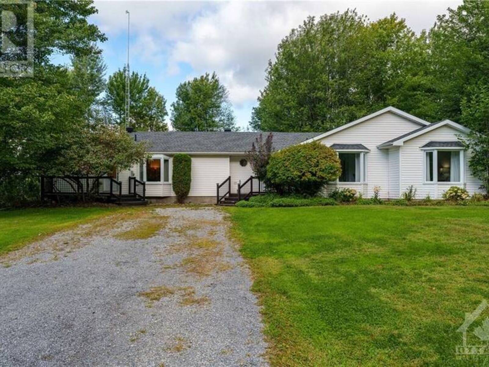 39 SEGUINBOURG ROAD, Casselman, Ontario K0A 1M0