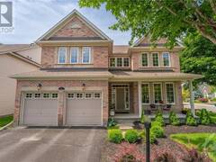 2 KNOTWOOD COURT Barrhaven Ontario, K2J 5E5