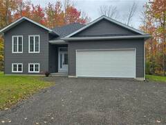 116 STORYLAND ROAD Renfrew Ontario, K7V 3Z8