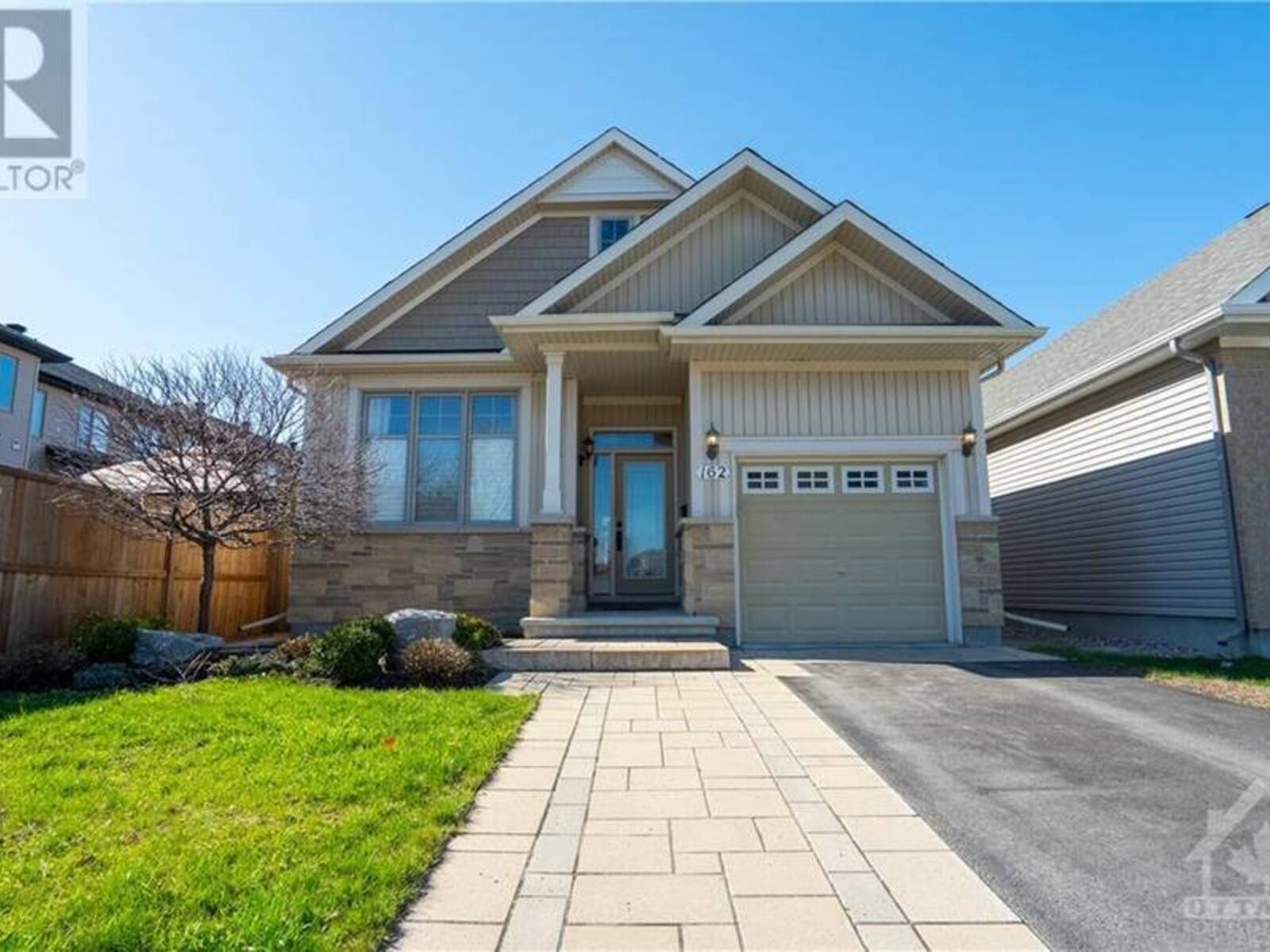 162 BALIKUN HEIGHTS, Kanata, Ontario K2V 0B6