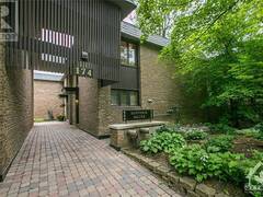 174 DUFFERIN ROAD UNIT#2 Ottawa Ontario, K1M 2A6