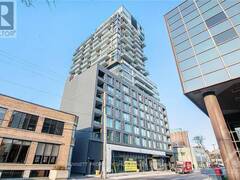 1703 - 203 CATHERINE STREET Ottawa Ontario, K2P 1J5