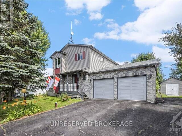 115 CRICKET CRESCENT Constance Bay-Dunrobin-Kilmaurs-Woodlawn Ontario, K0A 1T0