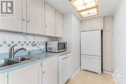 530 LAURIER AVENUE W UNIT#2304 | Ottawa Ontario | Slide Image Six