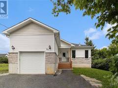 26 KING STREET Smiths Falls Ontario, K7A 3C9