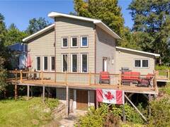 301/303/303b SILVERLAKE LANE Maberly Ontario, K0H 2B0