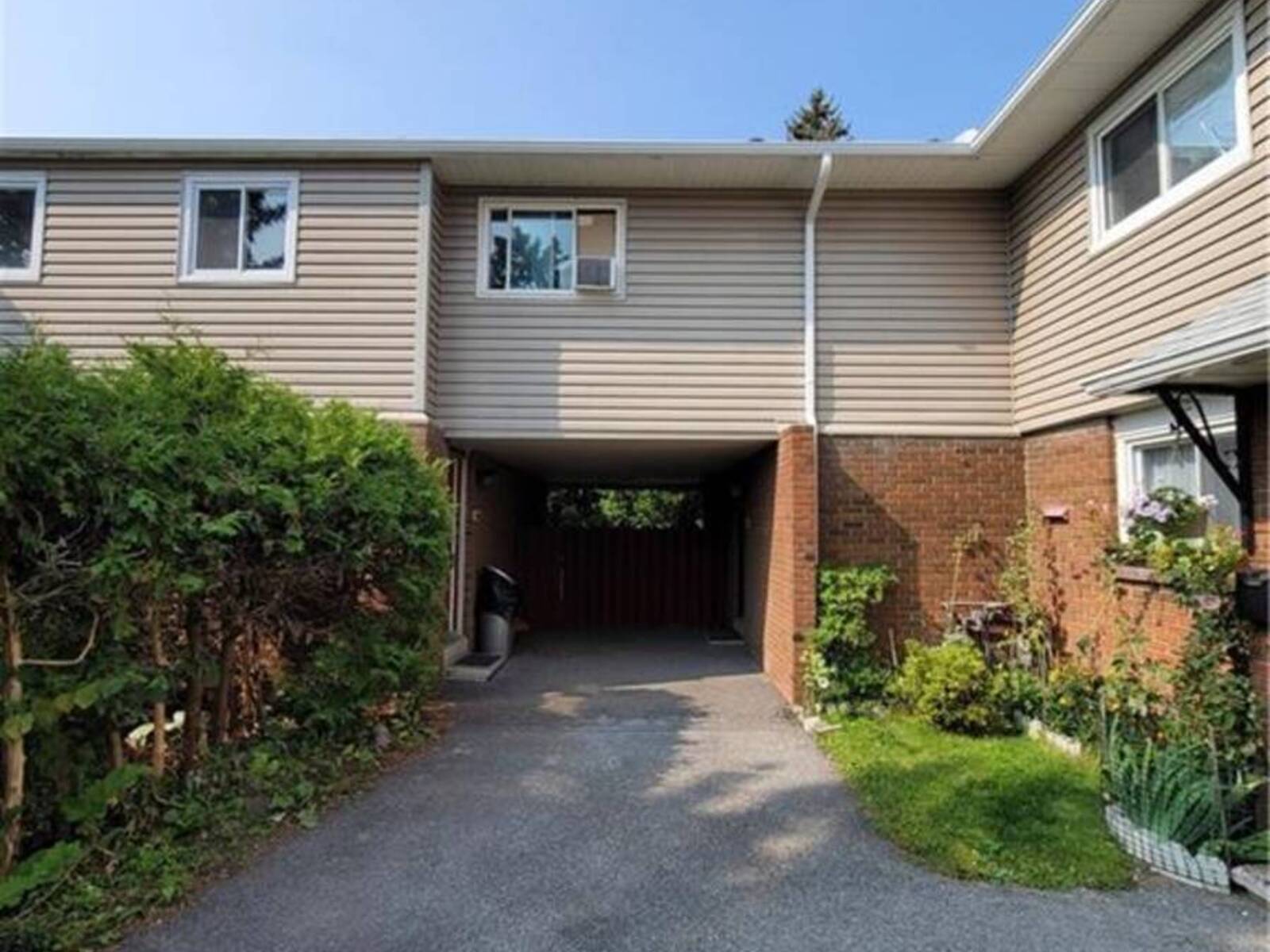 1460 HEATHERINGTON ROAD UNIT#H, Ottawa, Ontario K1V 6S1