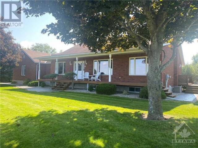 79 TROTTERS LANE Westport Ontario, K0G 1X0