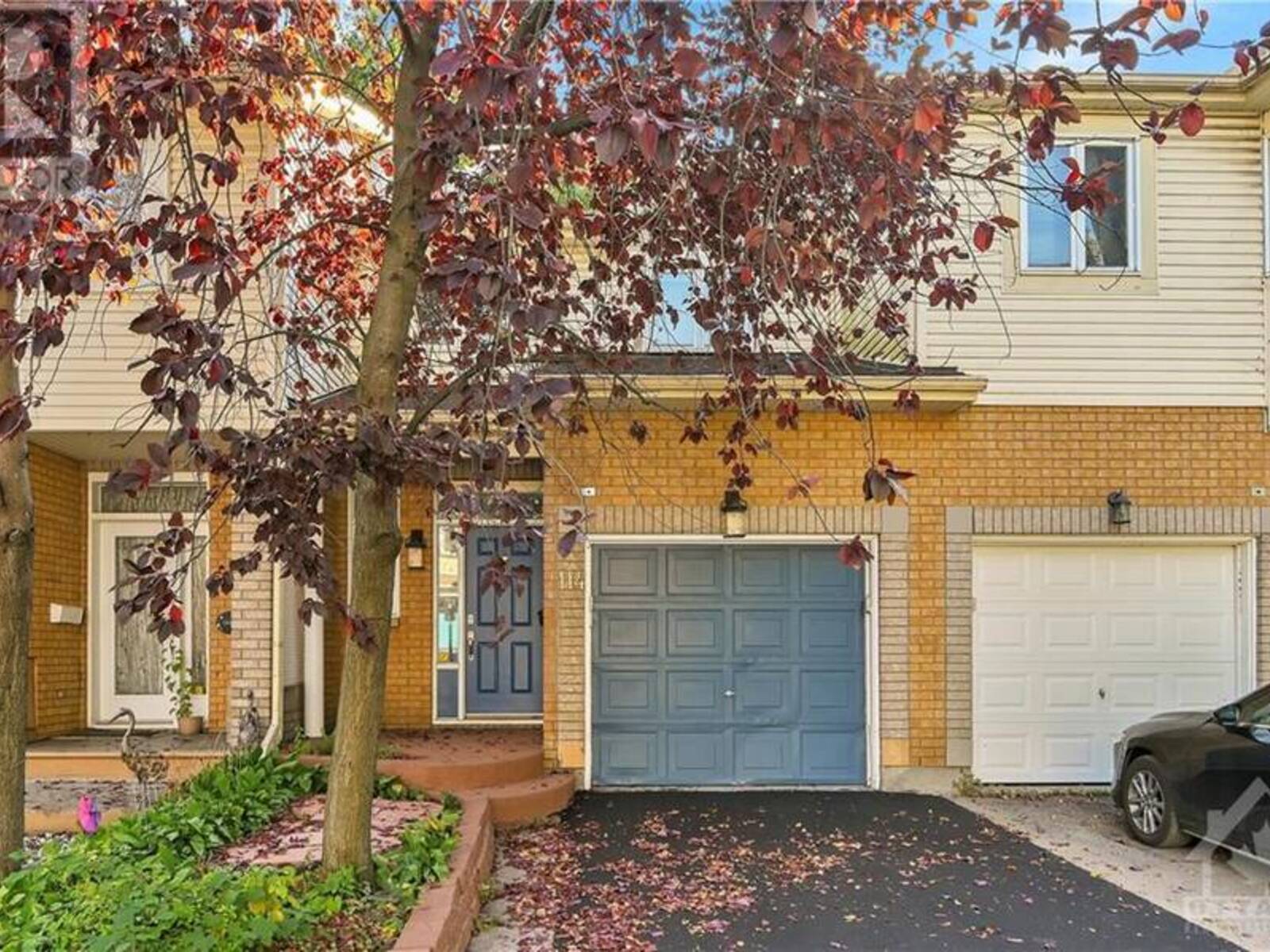 114 CORSICA PRIVATE, Ottawa, Ontario K1G 5Y1