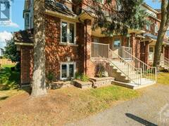 378 BRISTON PRIVATE Ottawa Ontario, K1G 5R2