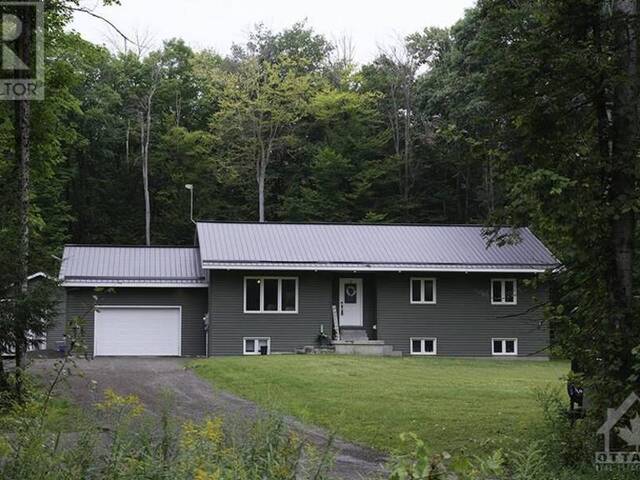 513 STEWARTVILLE ROAD Arnprior Ontario, K0A 3L0