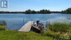 447 HARDWOOD RIDGE ROAD | Lanark Highlands Ontario | Slide Image Two