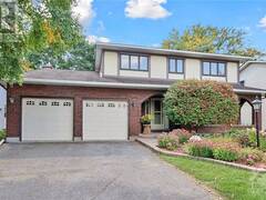 17 GROUSE AVENUE Ottawa Ontario, K2J 1R2