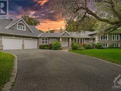 72 DELONG DRIVE Ottawa Ontario, K1J 7E1