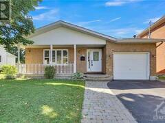 94 DRUMMOND STREET E Perth Ontario, K7H 1G8