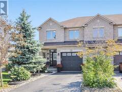 638 PEPPERVILLE CRESCENT Ottawa Ontario, K2M 0E8